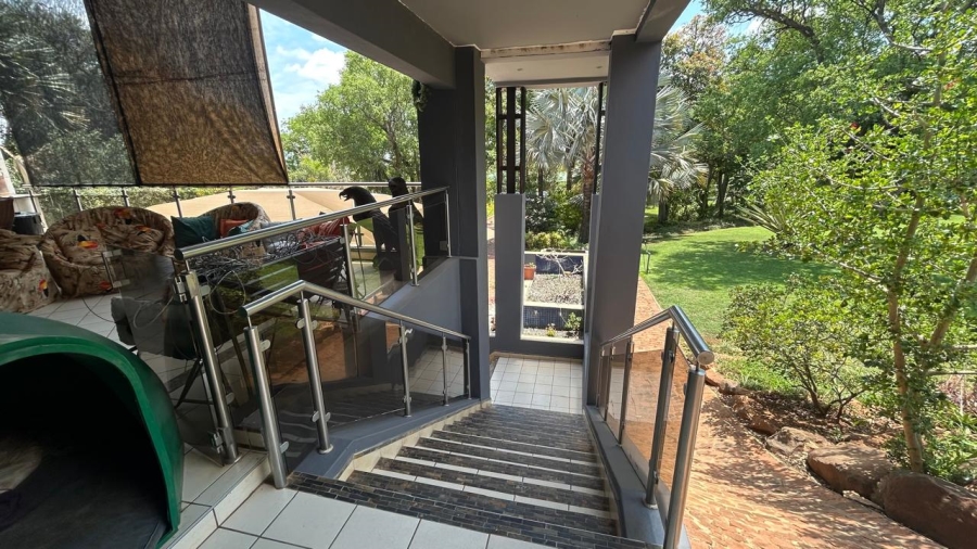 Commercial Property for Sale in Zuurplaat A H North West